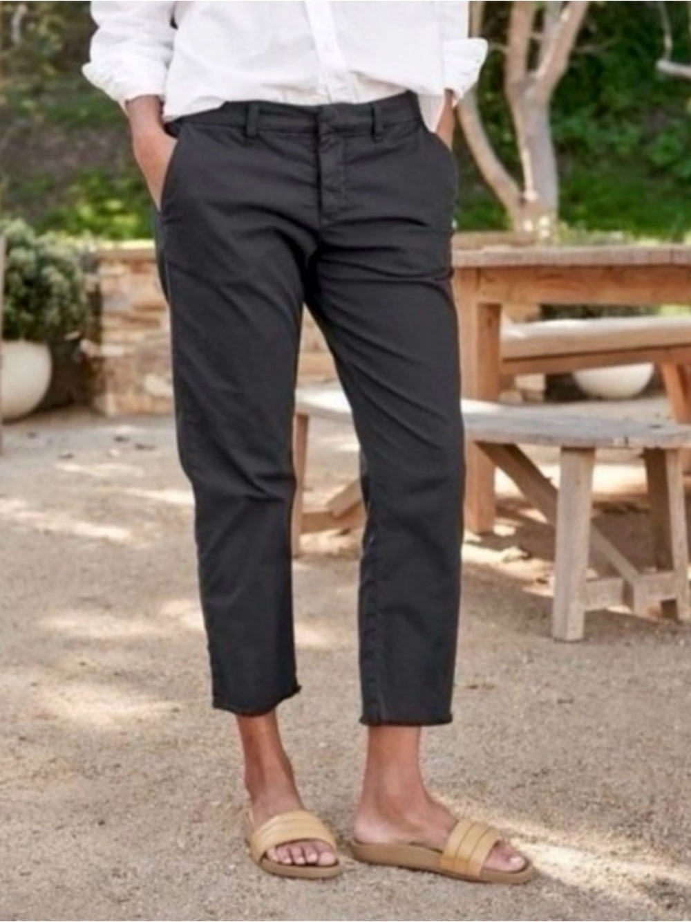 Frank & Eileen Women's Cropped Ankle Pants in Charcoal